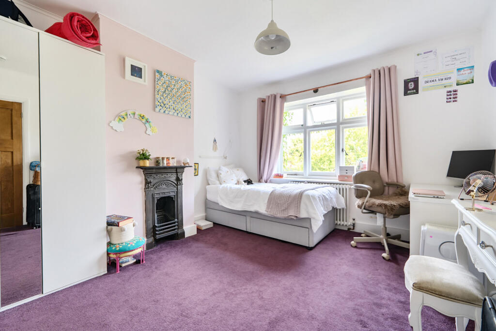 1324423-10-6874f0...