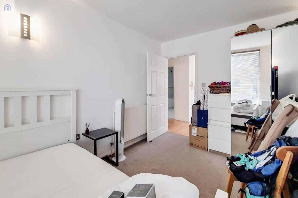 5_Bedroom 2-1