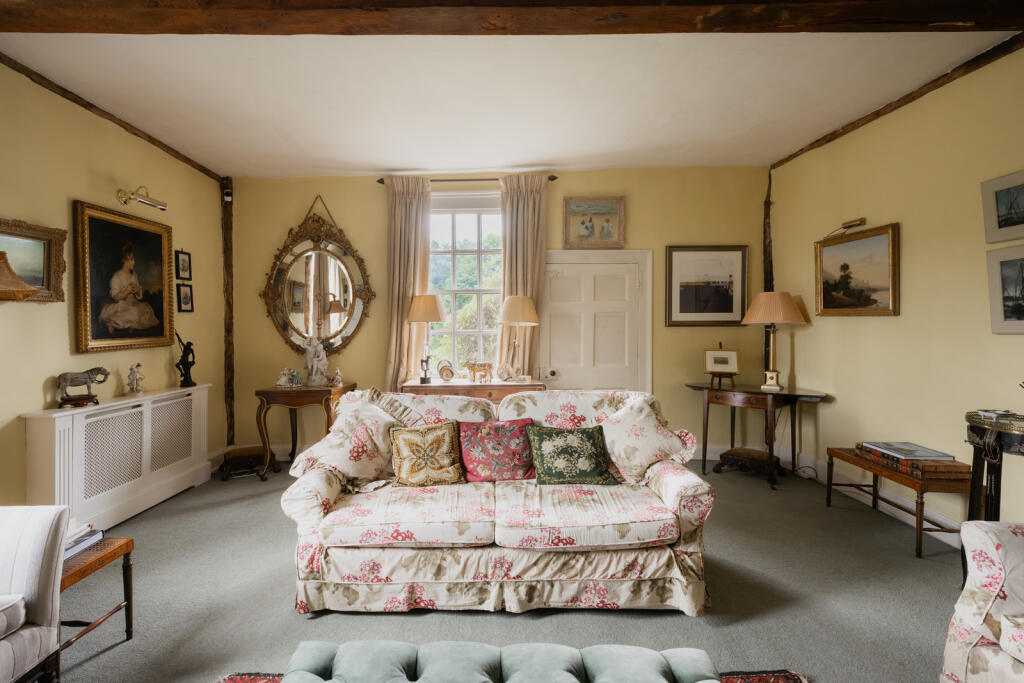 305757 - Old Guildhall, Monks Eleigh-8.jpg