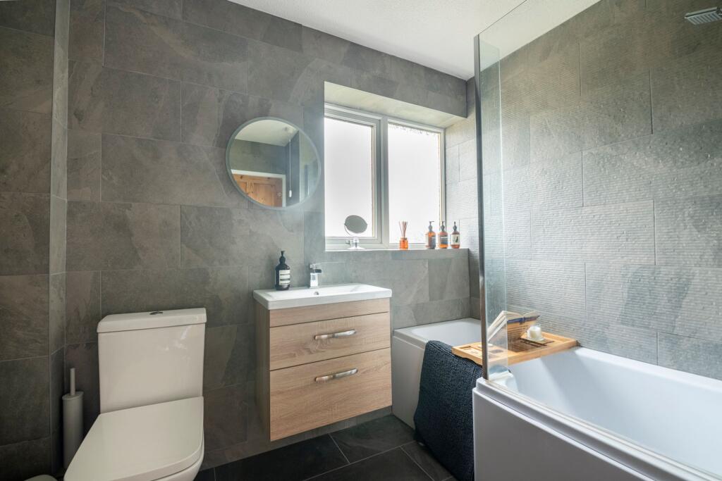 Coed-Y-Glyn, Wrexham, LL13