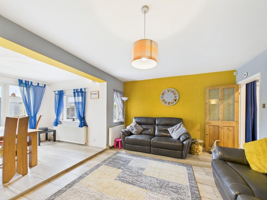 CAM01835G0-PR0322...