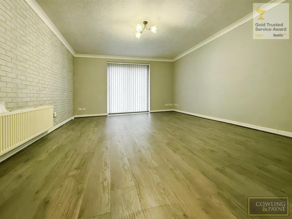 3b811c71-Living 20Room.jpg