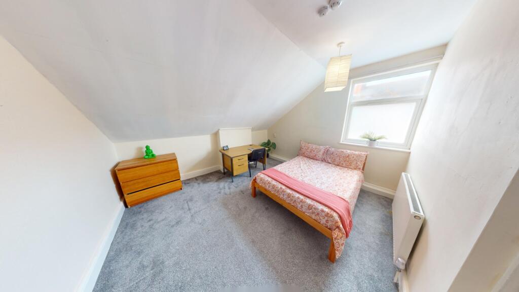 102-Foxhall-Rd-Bedroom 6