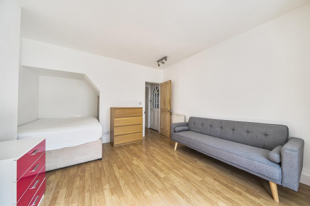 Bedroom/Reception