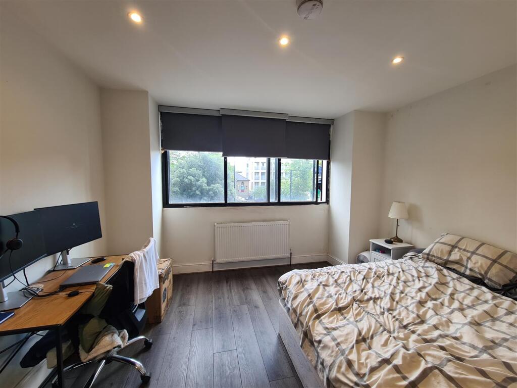 Eden Harper Brixton Hill