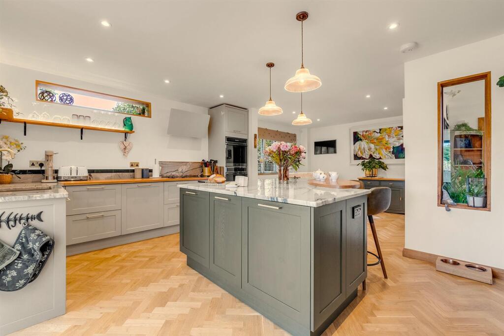 Seascape.31 Edit.jpg