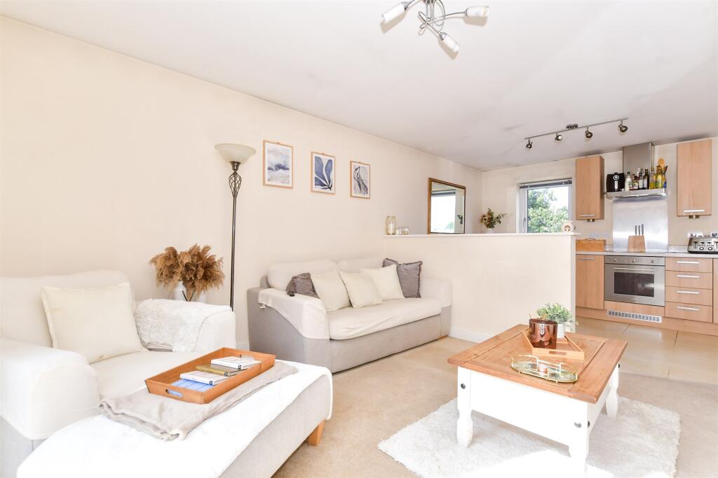 Kitchen/ Lounge/Diner