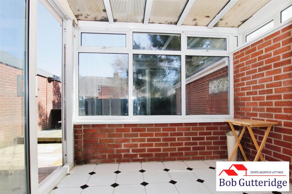 HALF BRICK &amp; UPVC DOUBLE GLAZED CONSERVATORY