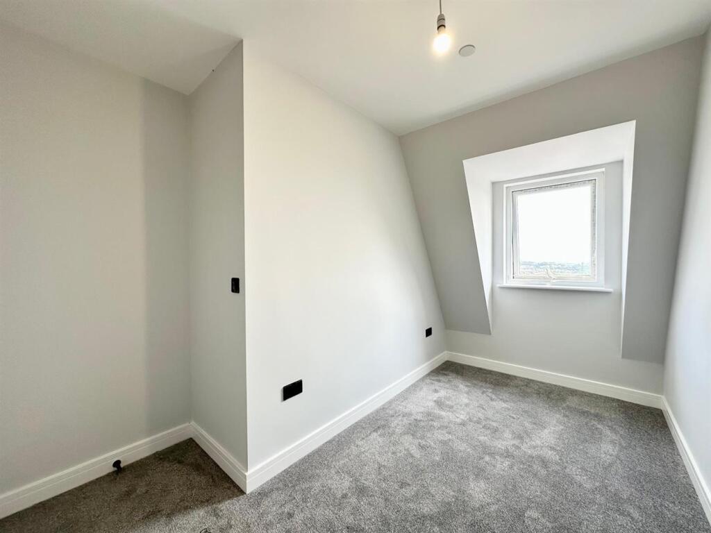 WhatsApp Image 2025-06-20 at 11.07.44 (1).jpeg