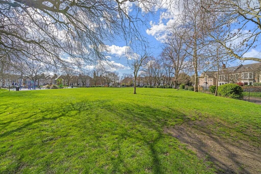 Garden Square (1).jpg