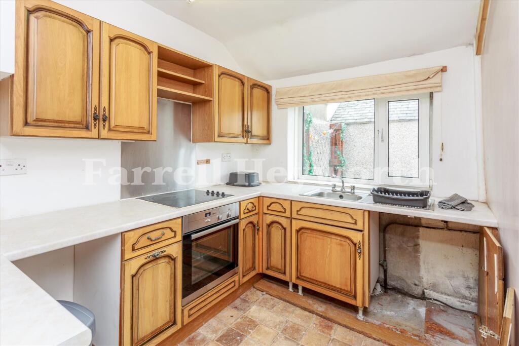 Kitchen 1