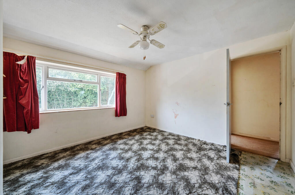 1342069-9-68a4855...