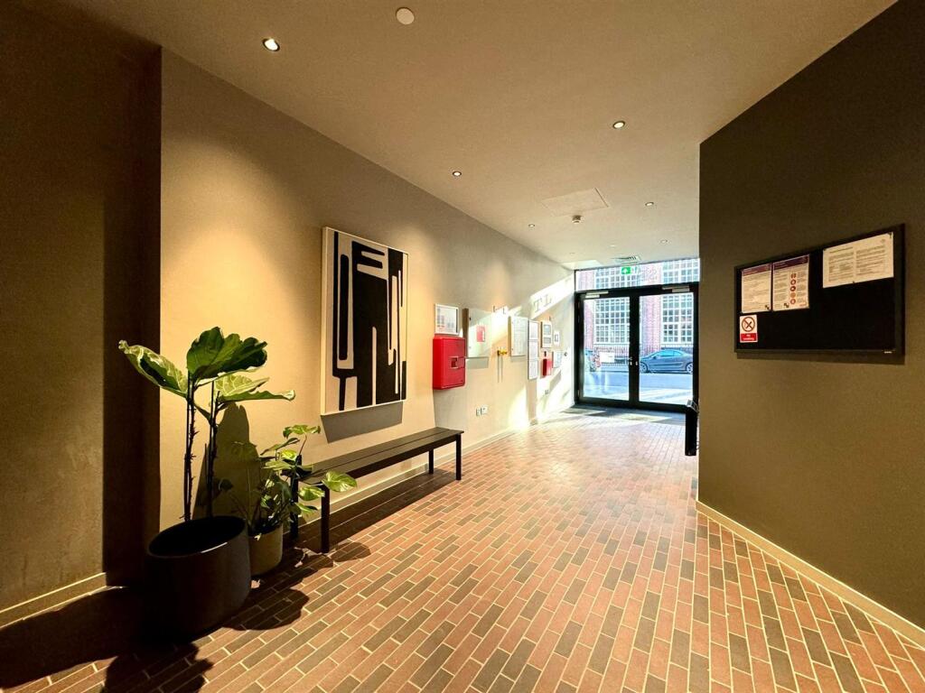 Entrance pic 2.jpeg