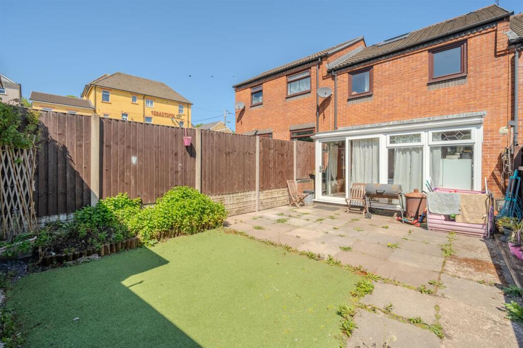 20 Austin Road-17.jpg