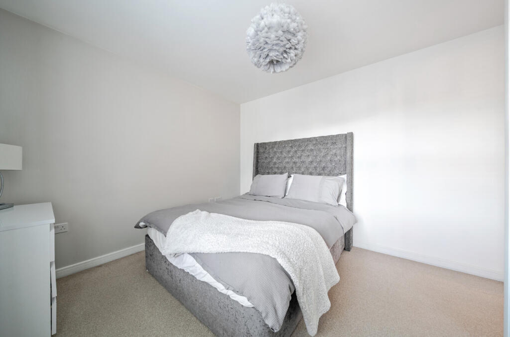 1386607-4-69454fd...