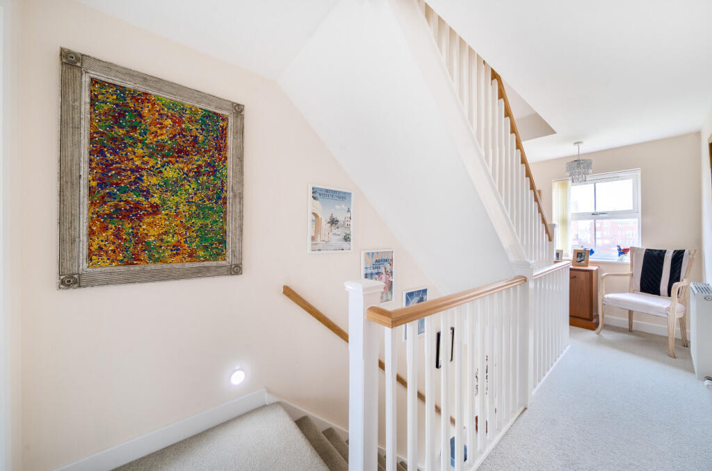 1381517-12-694417...