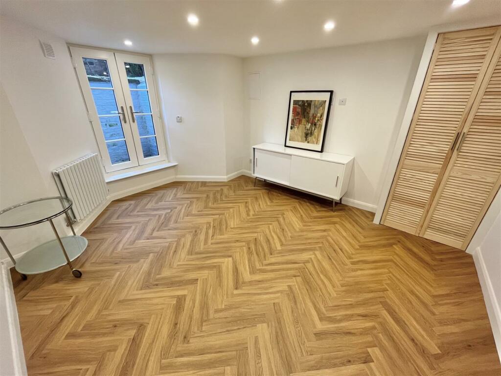 Lower Ground Floor Chamber.jpg