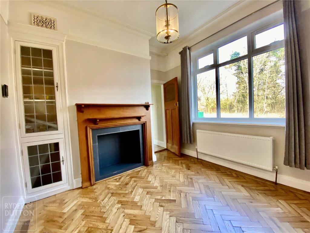 Rochdale Road, Middleton, Manchester, M24