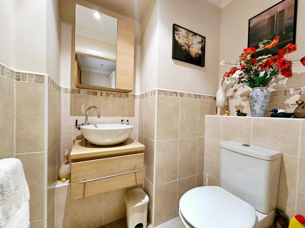 fd5044d4-a7df-43cb-b307-c0e25da4ea74