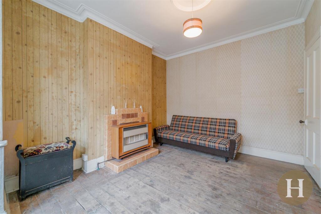 Hadleigh Estate Agents-4.jpg