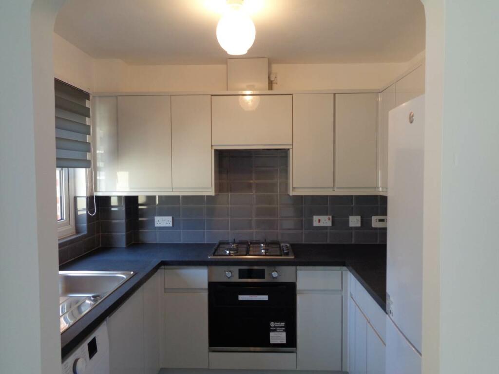 Wattle Close Kitchen