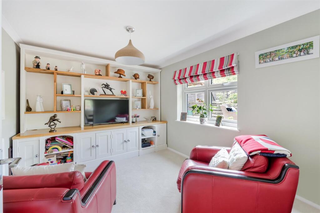 HILLSIDE, 84 (20).jpg