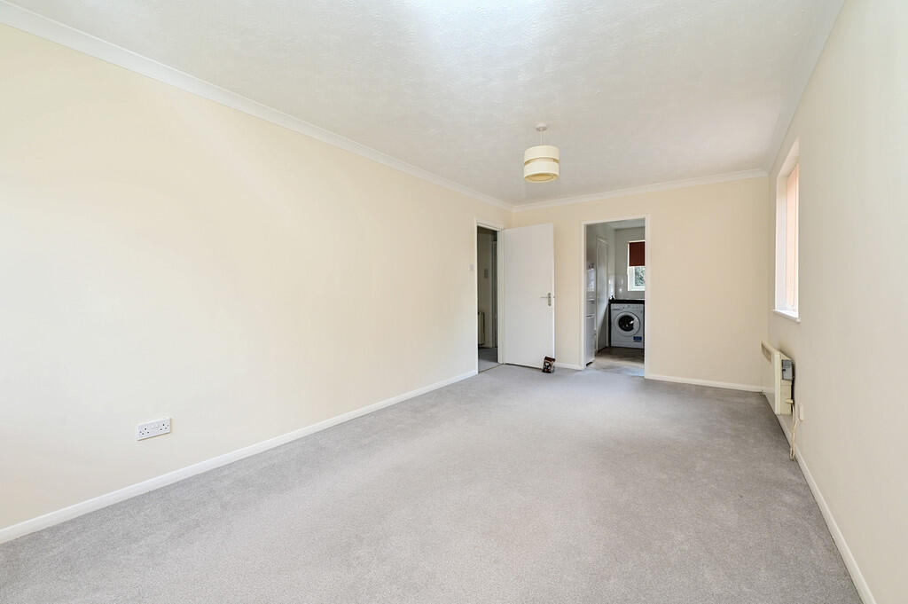 7 Brittain Court ...