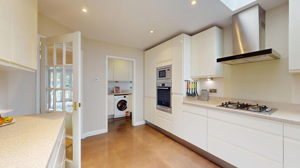 49A-The-Crescent-05122025_141724