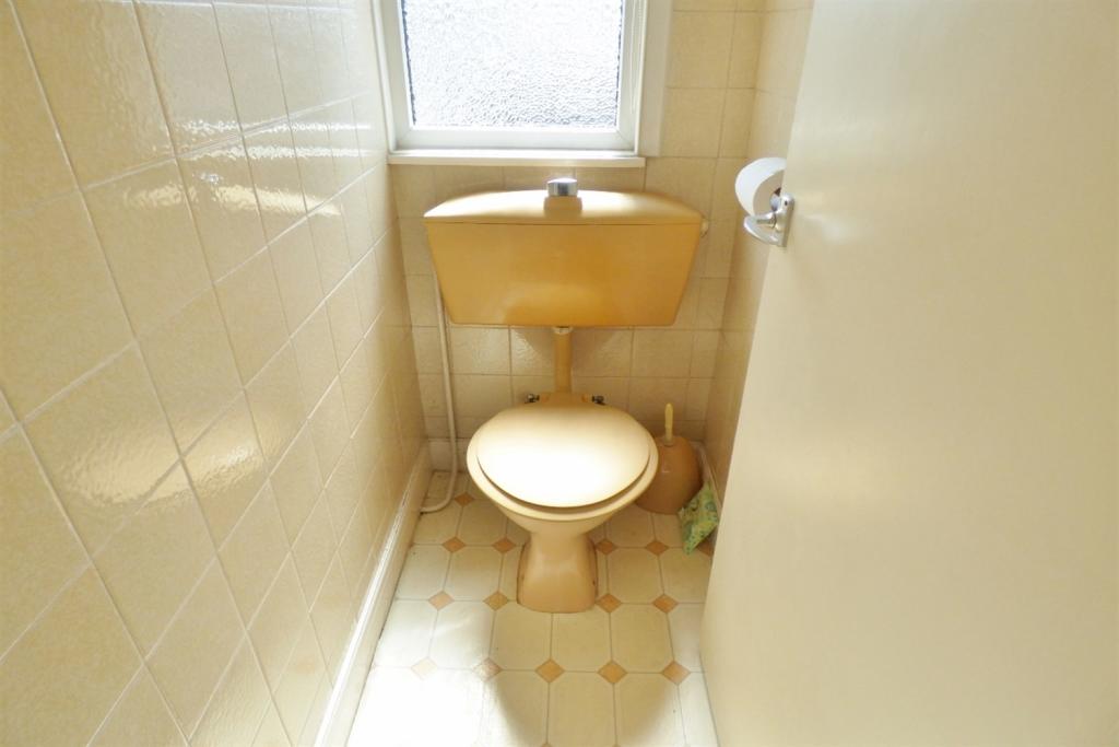 Separate WC