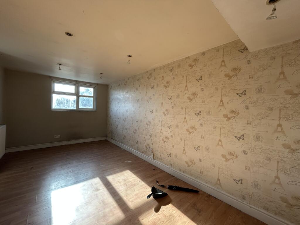 IMG 5052 T202509101233.jpg