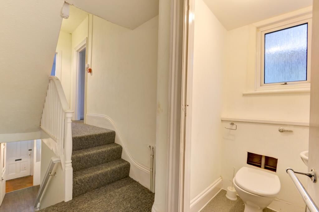 16 Beaconsfield Road WC