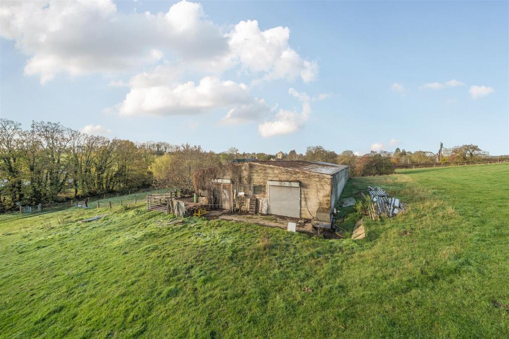 Barn for Conversion, Church End, Leckhampstead (e)