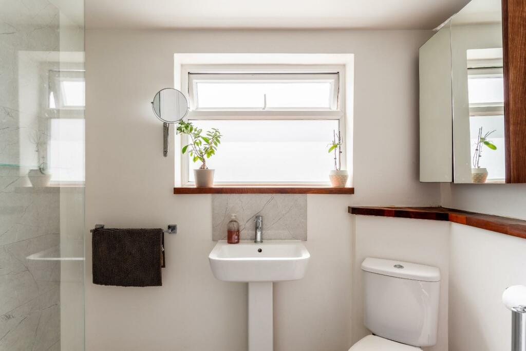 62a Trafalgar Road-2.jpg