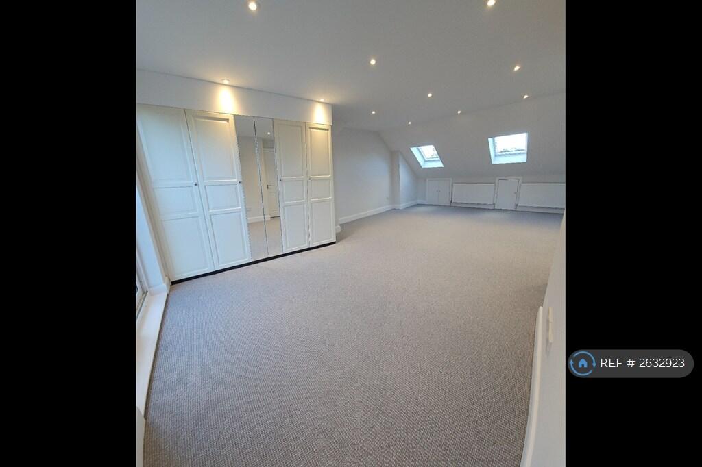 Master Suite Bedroom