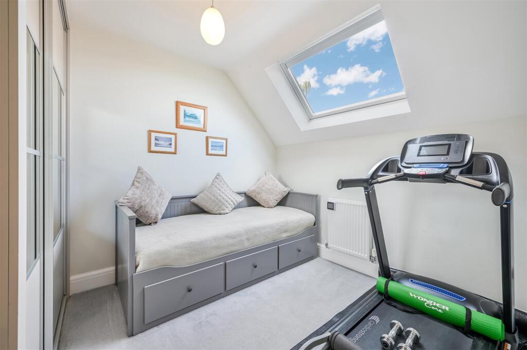 OSBORNE CLOSE-28.jpg