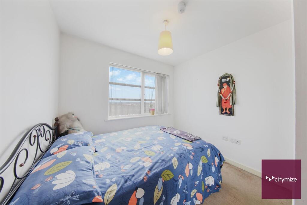 Bedroom 2 with En-suite