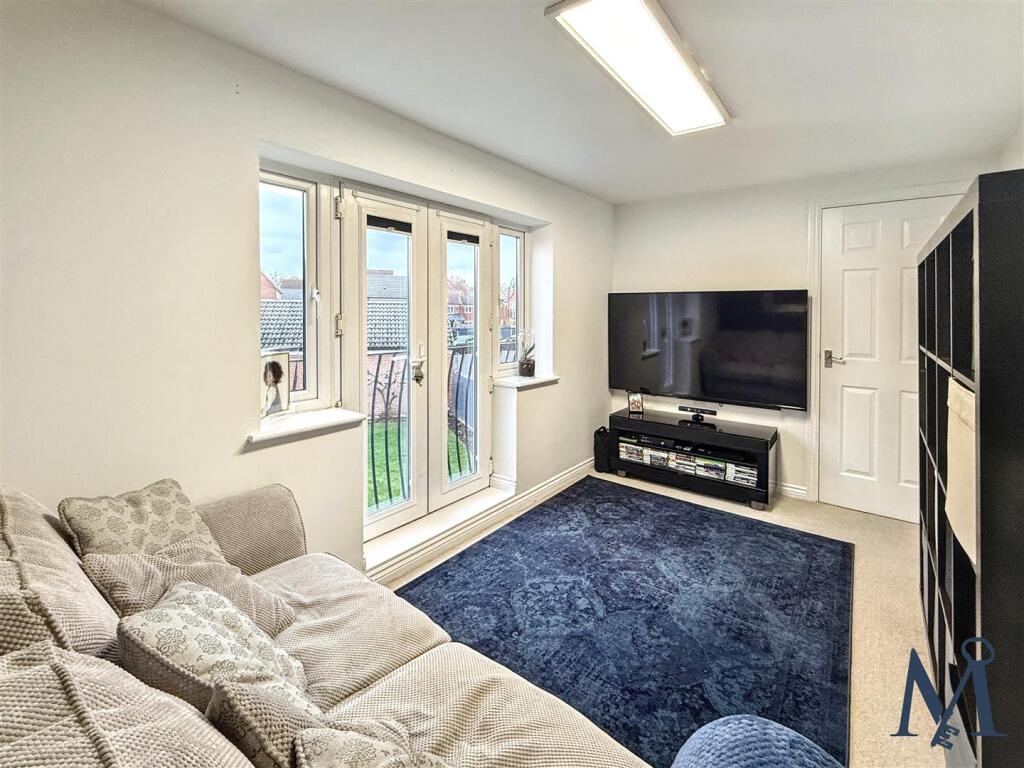 Bedroom 5 / Sitting Room