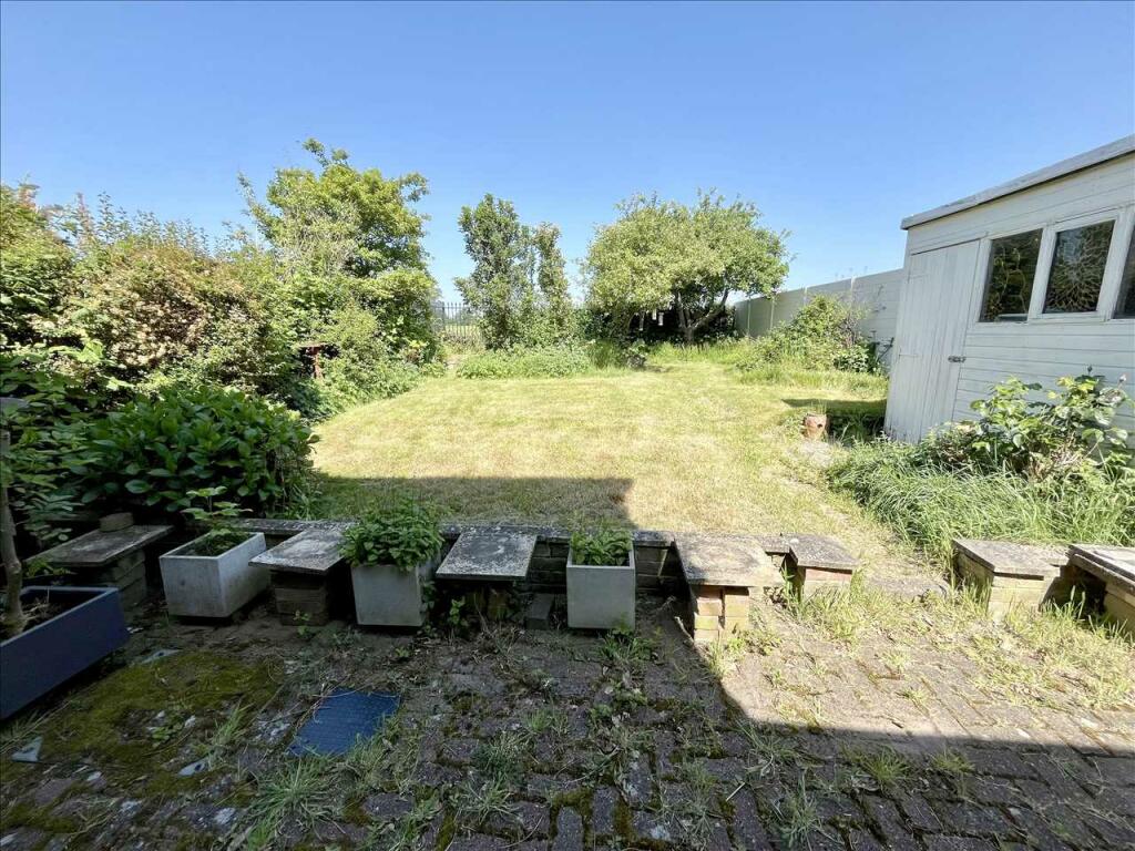 GARDEN