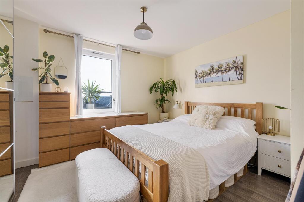 Collendale Road, E17