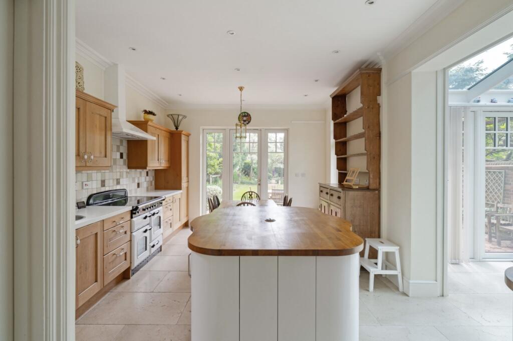 72098_25 Lathbury...