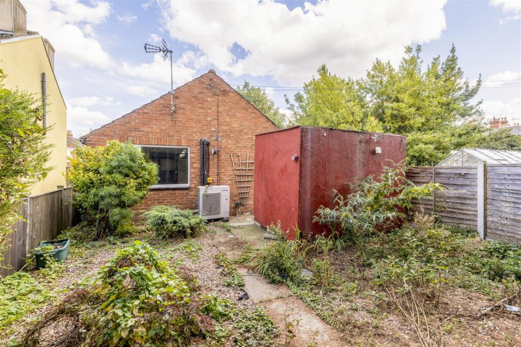 90 Carlton Road (Boston)-5.jpg