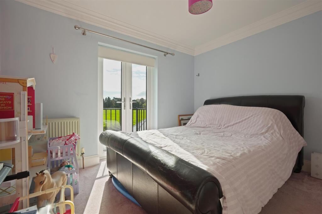 BEDROOM NO.3