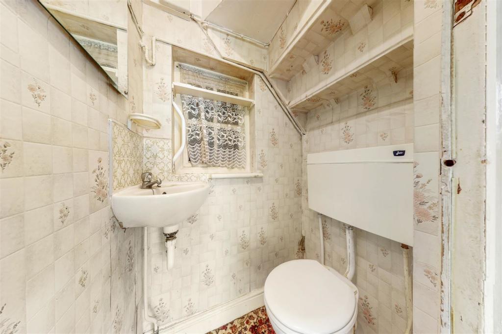 69 Weald Lane - W3re9zdU0NNHo15rKy4l.jpg