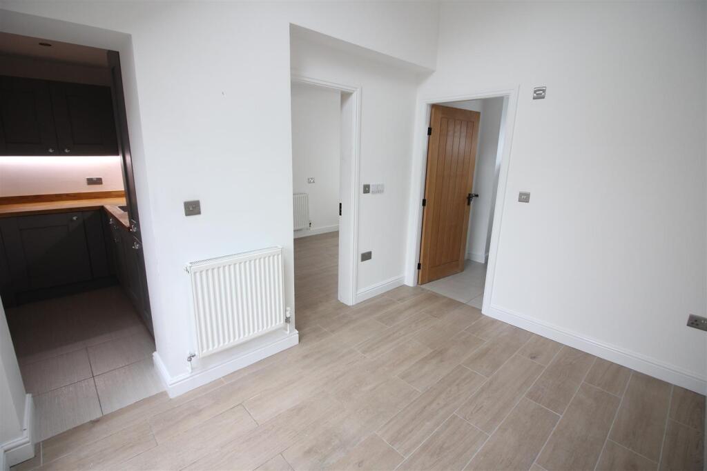 Sitting Room \ Study