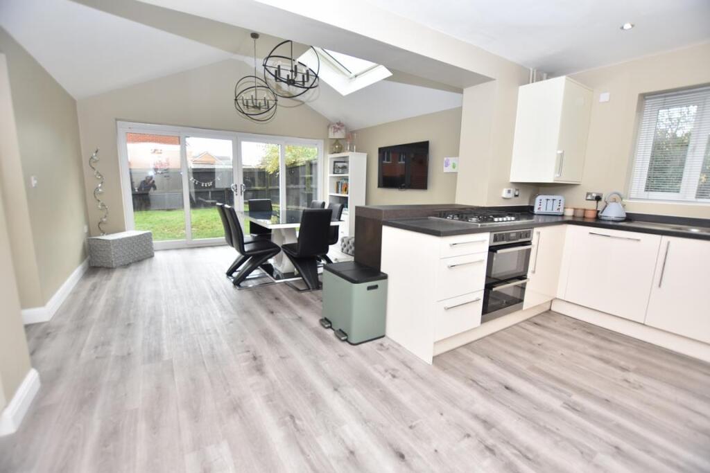 DSC_0530 - Copy (3).JPG