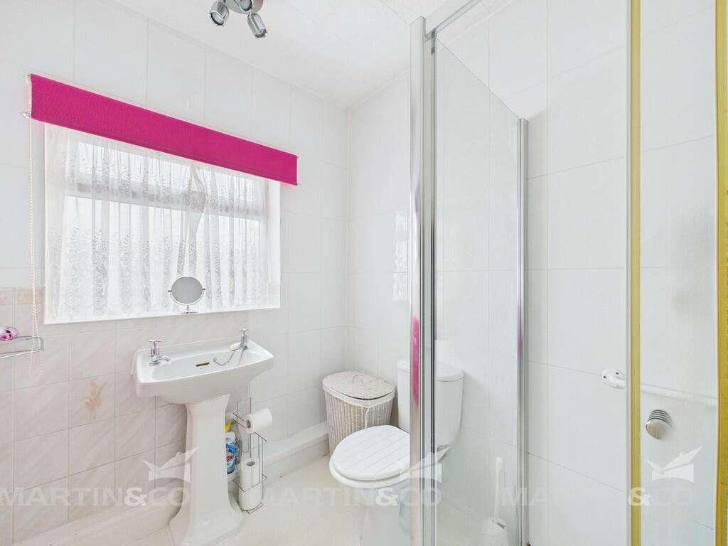 CAM02406G0-PR0421...