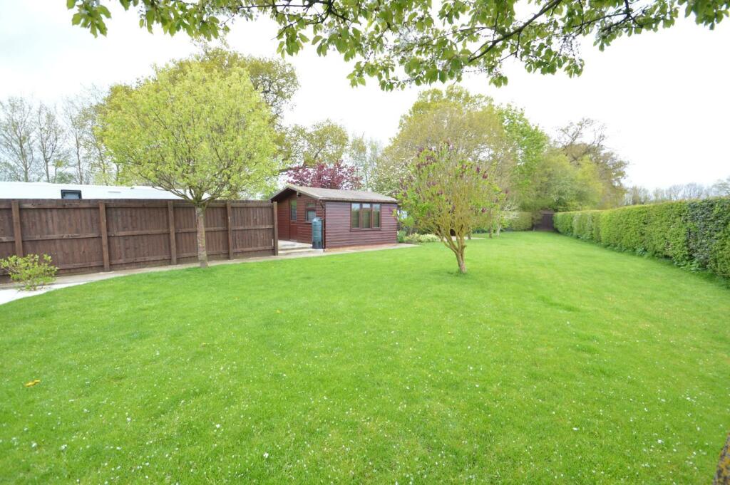 1 Cherrytree Cottage GDN3.JPG