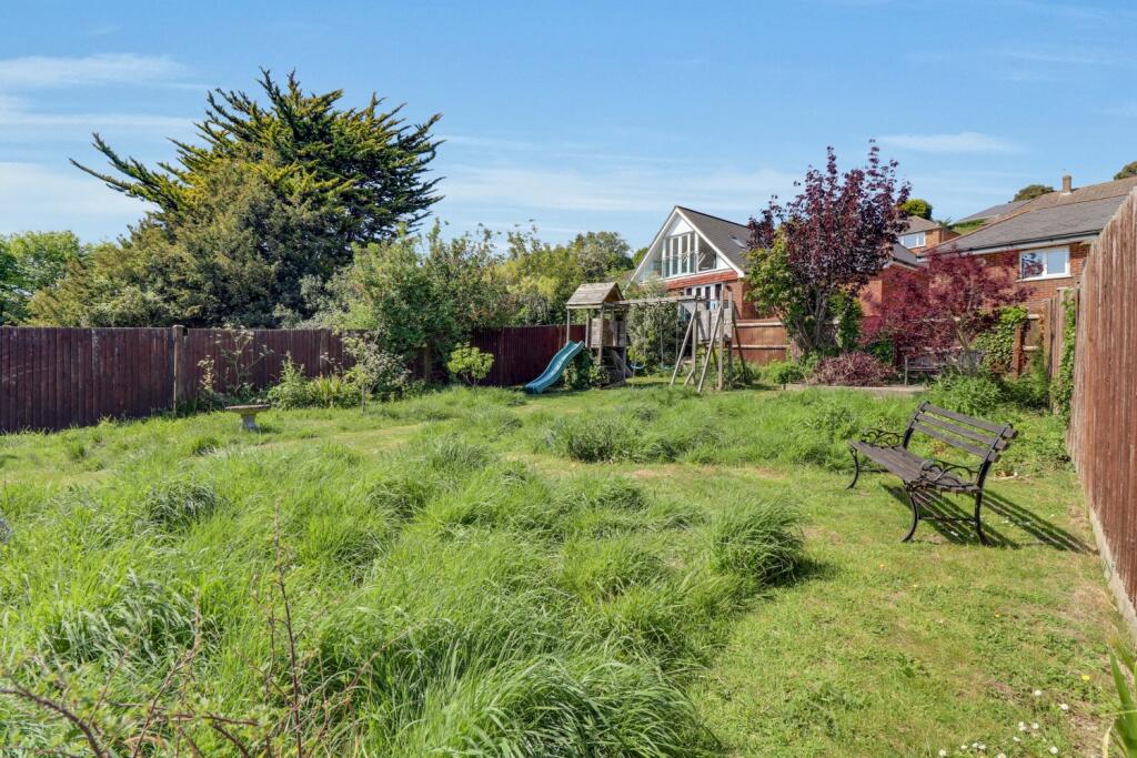 Top Tier Rear Garden