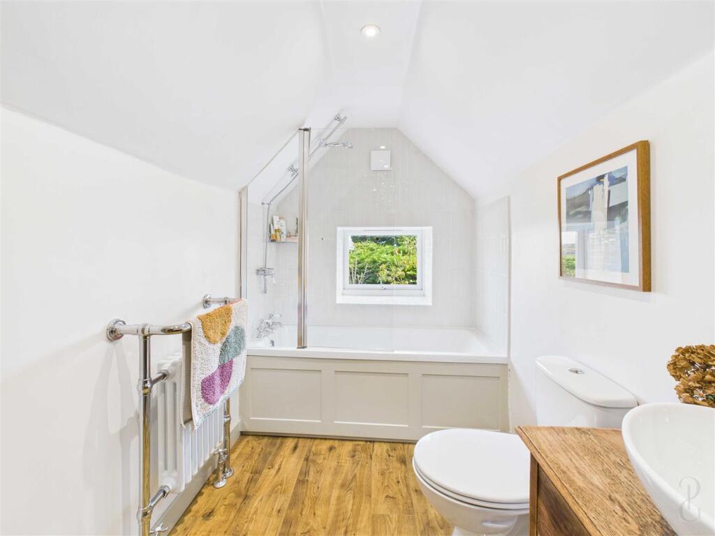CAM04376G0-PR0101-STILL024.jpg