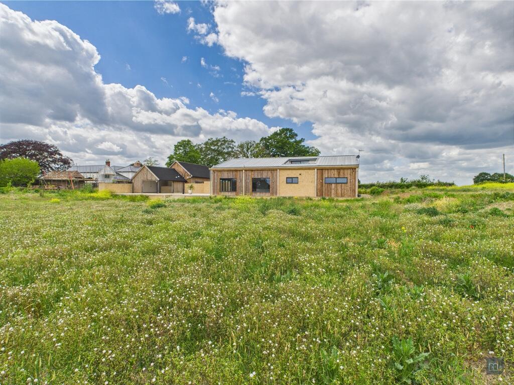 Rear View/Garden